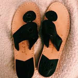 flat sandal
